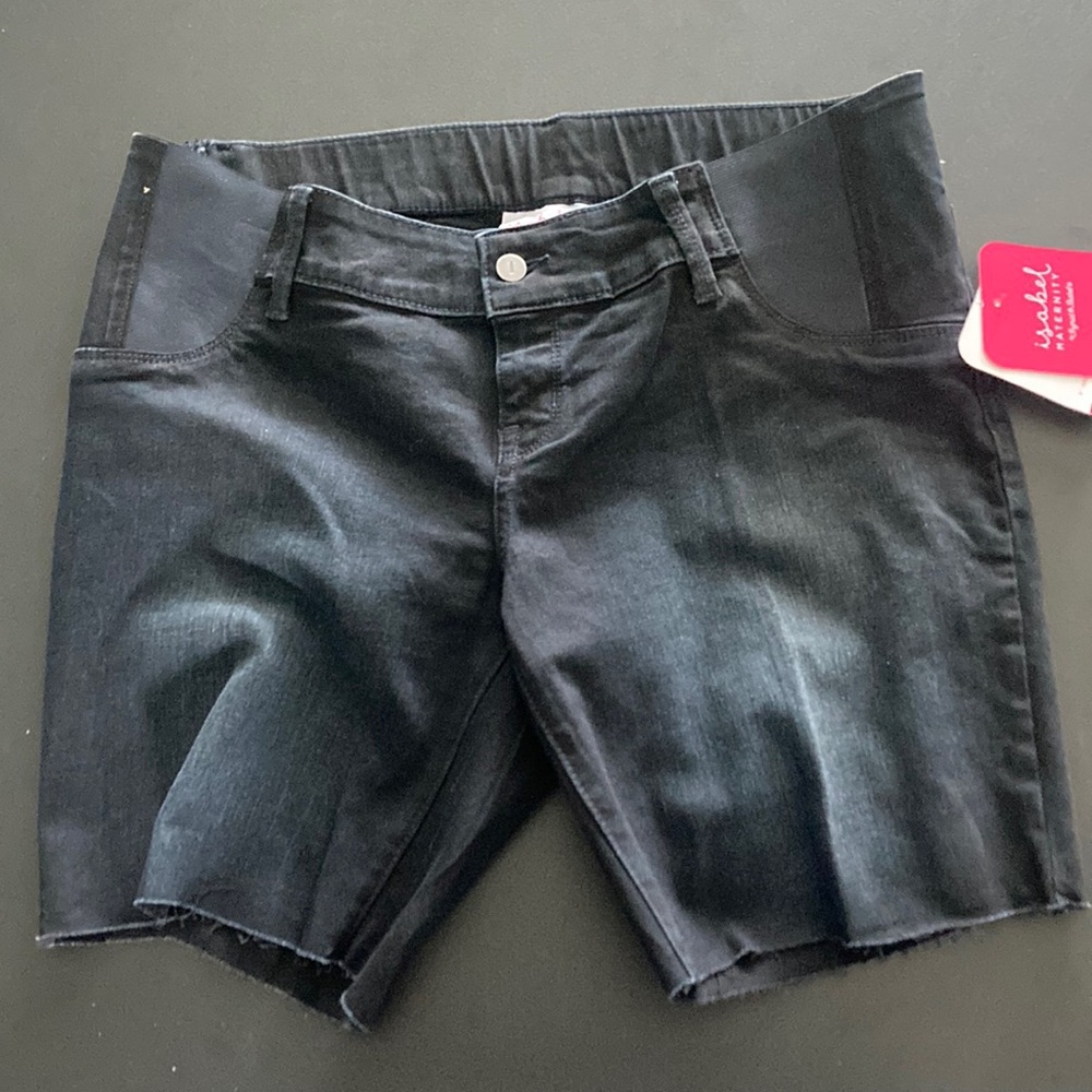 Black Bermuda Shorts Expandable Side Panels with 9” Inseam Size 2,6,8,10,12